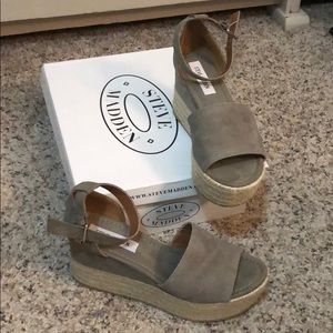 Steve Madden Apolo Wedges - taupe BRAND NEW